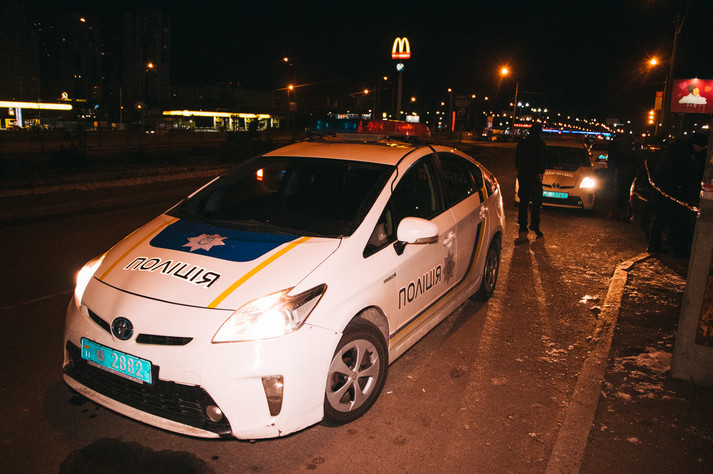 Двоє мешканців Буська у Львові мало не зарізали чоловіка за мобільний телефон