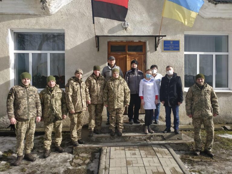 На Золочівщині вакцинувались бійці батальйону бригади територіальної оборони