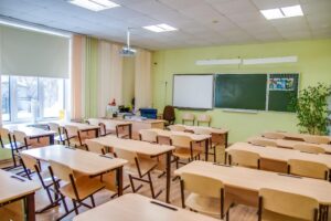 Зарахування до 1 класу у 2026 році: правила, документи та терміни