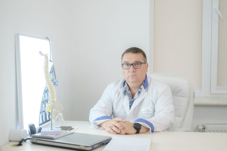 Життя без болю: Як лікують грижі хребта без операції в Одесі