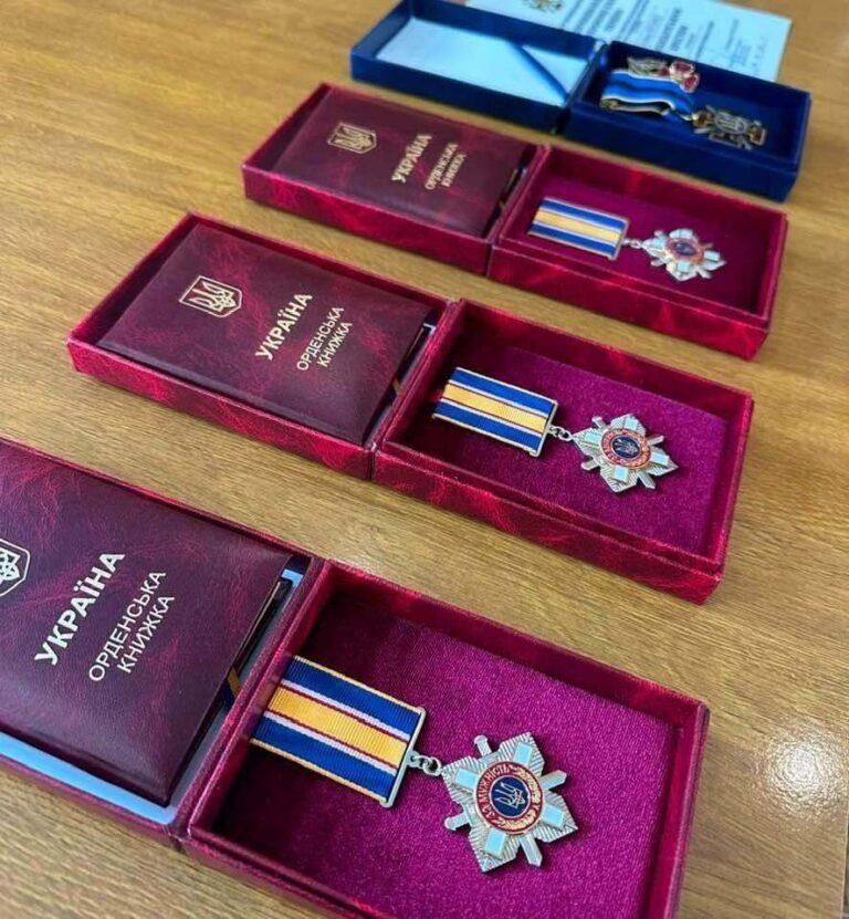 На Золочівщині посмертно відзначили трьох захисників державними нагородами