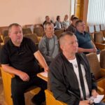 Зарплати освітян, харчування учнів та укриття: на що спрямували 16,8 млн грн